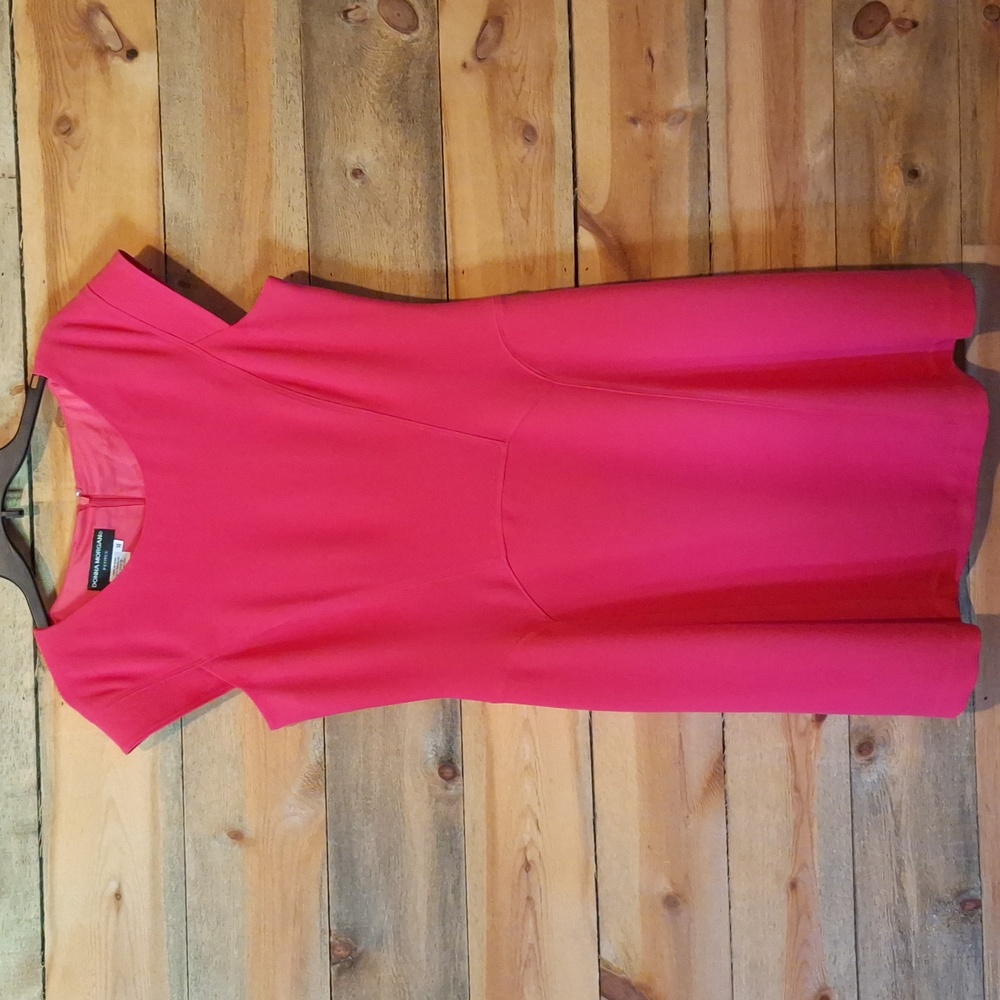 Donna Morgan Vibrant Pink  Dress